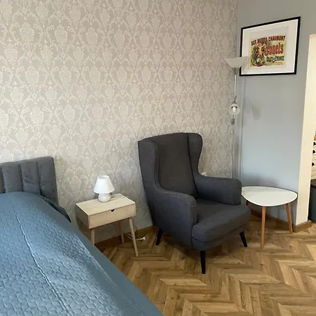 Appartement Varady's With Private Parking *